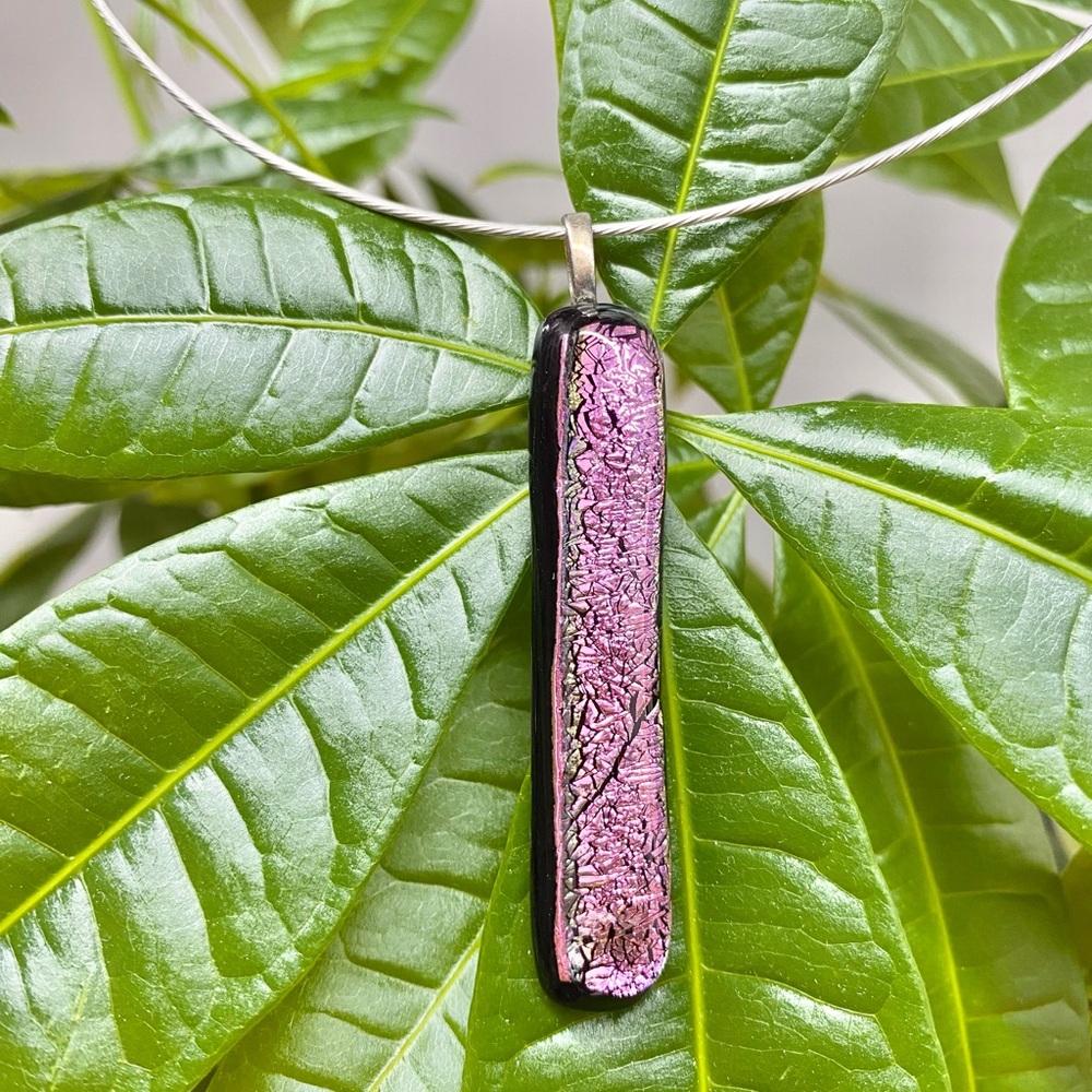 Elegant Purple Pendant Necklace